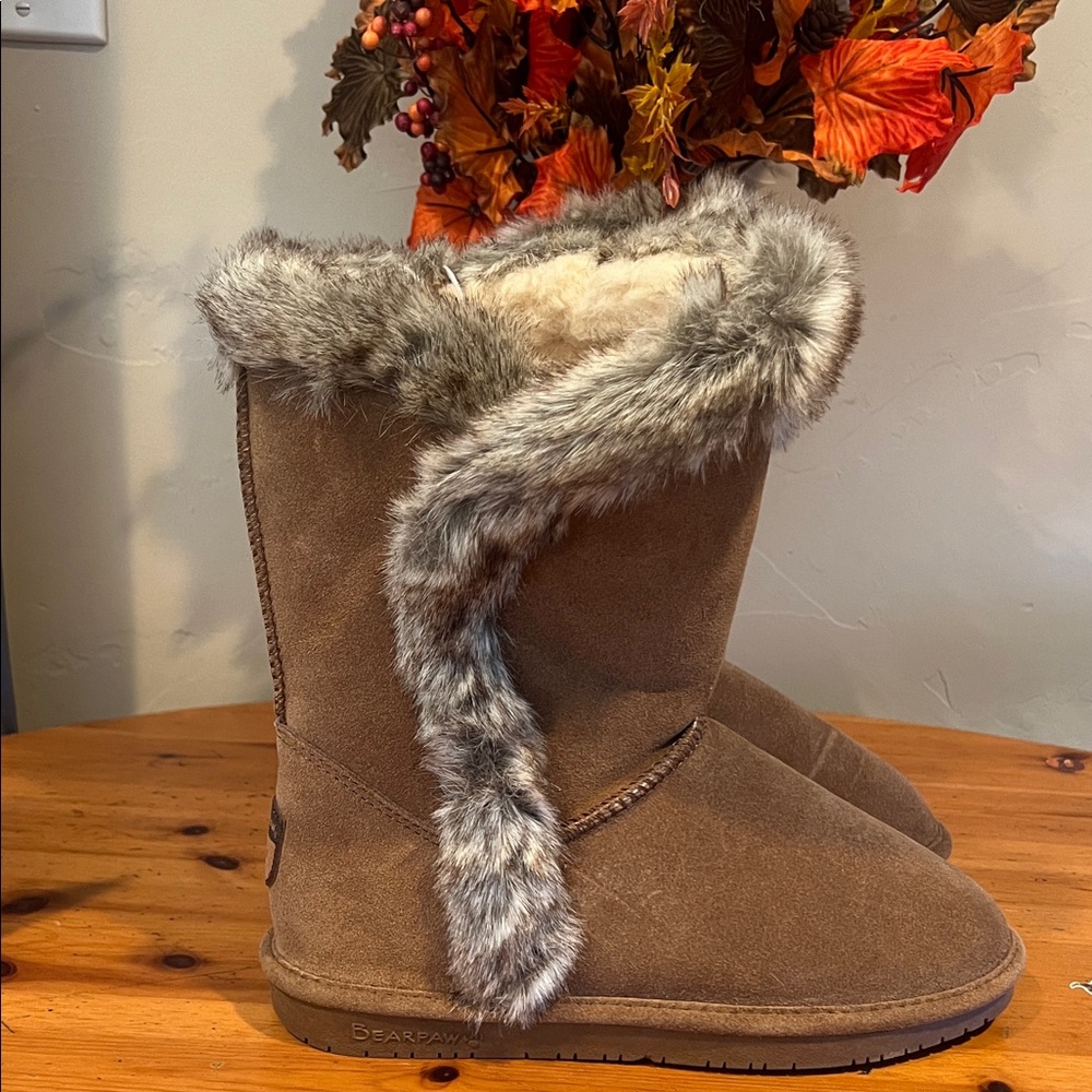 BearPaw Women's Tan Faux Fur Boots